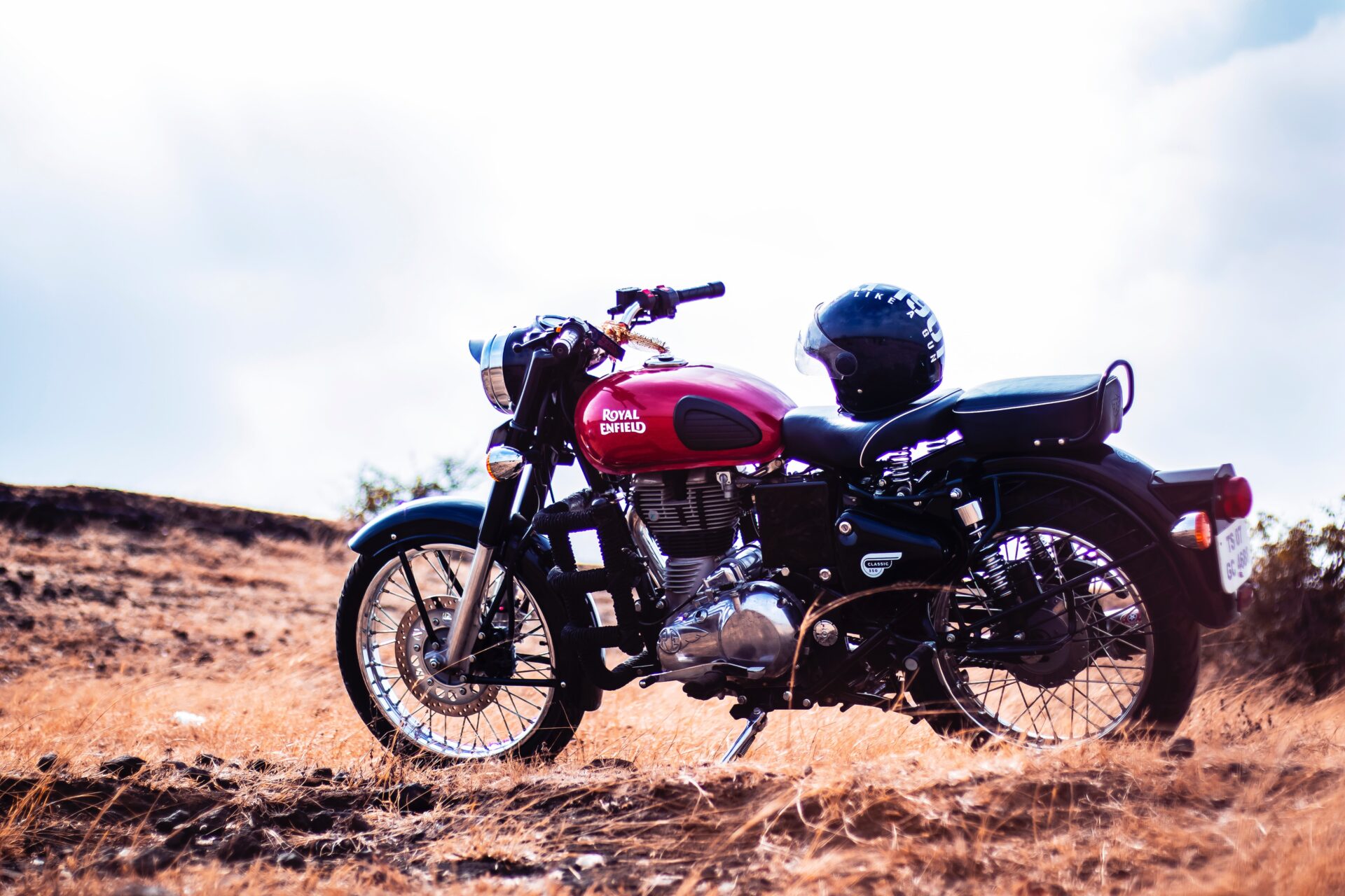 royal enfield on road cost